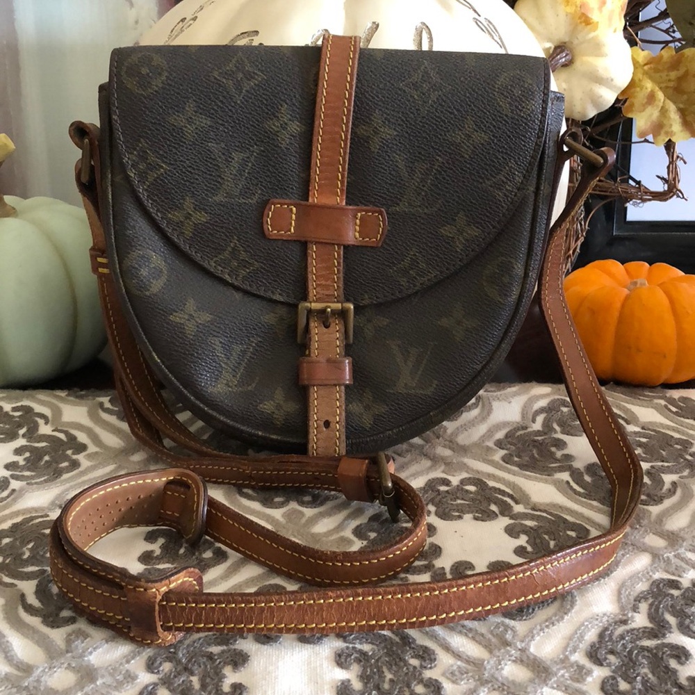 🔥SALE🔥 LOUIS VUITTON CHANTILLY PM
